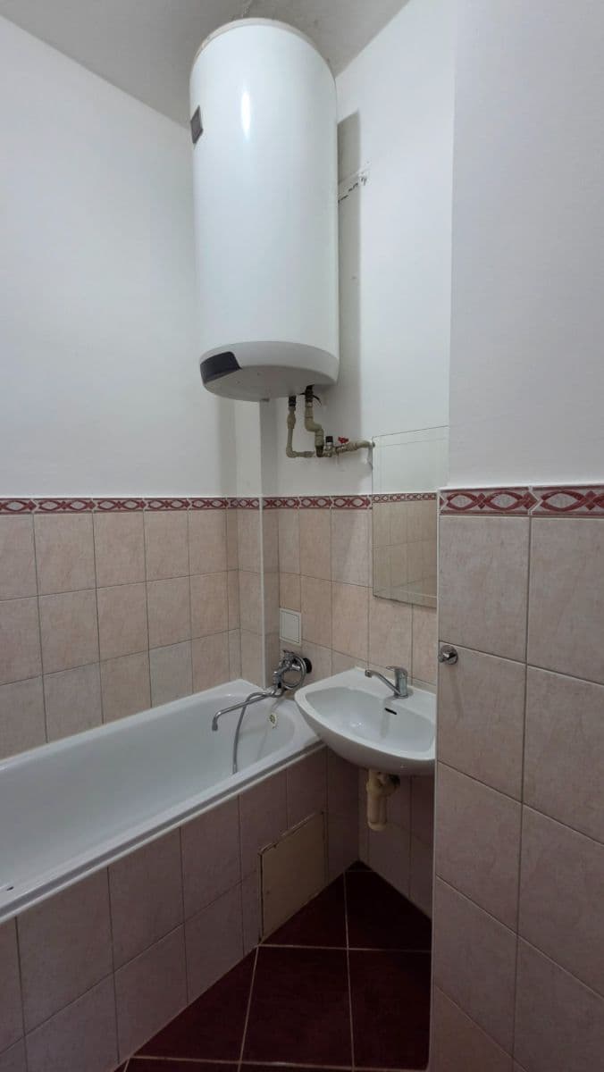 Pronájem bytu 2+kk 42 m², Vrchlického, Praha, Praha Pronájem bytu 2+kk 42 m², Vrchlického, Praha, Praha