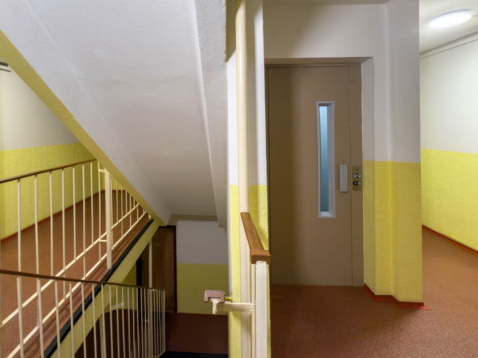 Pronájem bytu 3+1 66 m², Travná, Praha, Praha Pronájem bytu 3+1 66 m², Travná, Praha, Praha