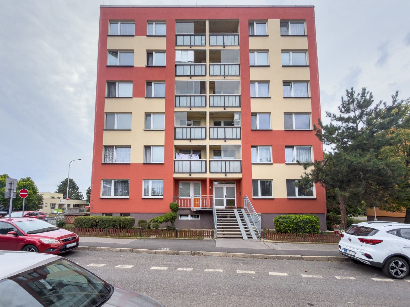 Pronájem bytu 3+1 66 m², Travná, Praha, Praha Pronájem bytu 3+1 66 m², Travná, Praha, Praha