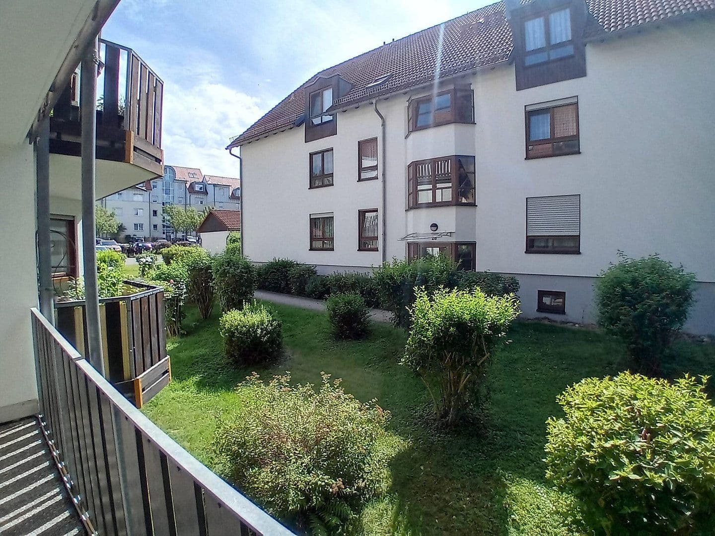 Prodej bytu 3+1 66 m², Radeberger Str. 26, Dresden Weissig, Sasko Prodej bytu 3+1 66 m², Radeberger Str. 26, Dresden Weissig, Sasko