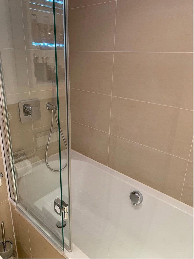 Prodej bytu 3+1 76 m², Hohenwaldeckstrasse 47, München, Bavorsko Prodej bytu 3+1 76 m², Hohenwaldeckstrasse 47, München, Bavorsko