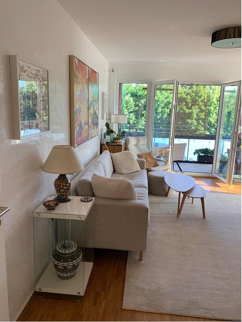 Prodej bytu 3+1 76 m², Hohenwaldeckstrasse 47, München, Bavorsko Prodej bytu 3+1 76 m², Hohenwaldeckstrasse 47, München, Bavorsko