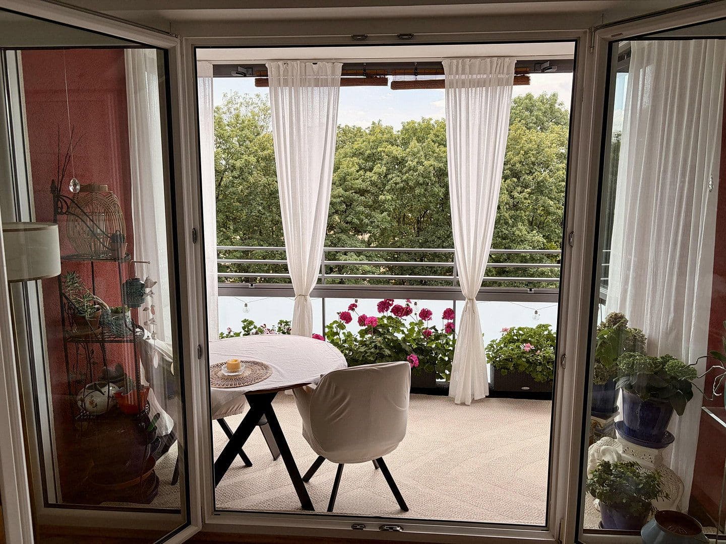 Prodej bytu 3+1 76 m², Hohenwaldeckstrasse 47, München, Bavorsko Prodej bytu 3+1 76 m², Hohenwaldeckstrasse 47, München, Bavorsko