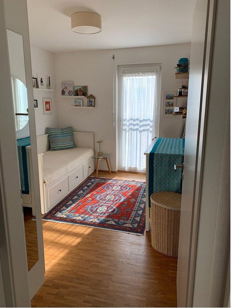 Prodej bytu 3+1 76 m², Hohenwaldeckstrasse 47, München, Bavorsko Prodej bytu 3+1 76 m², Hohenwaldeckstrasse 47, München, Bavorsko