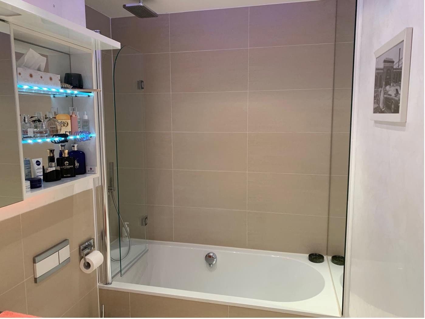 Prodej bytu 3+1 76 m², Hohenwaldeckstrasse 47, München, Bavorsko Prodej bytu 3+1 76 m², Hohenwaldeckstrasse 47, München, Bavorsko
