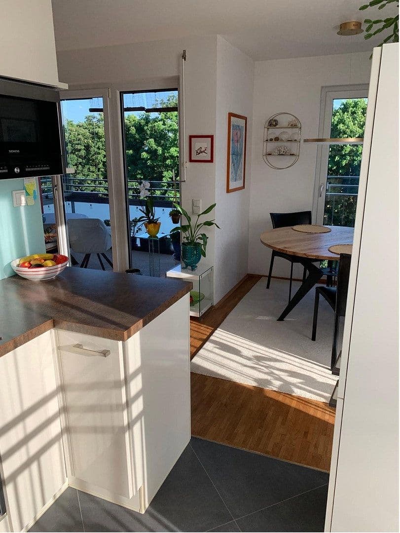 Prodej bytu 3+1 76 m², Hohenwaldeckstrasse 47, München, Bavorsko Prodej bytu 3+1 76 m², Hohenwaldeckstrasse 47, München, Bavorsko