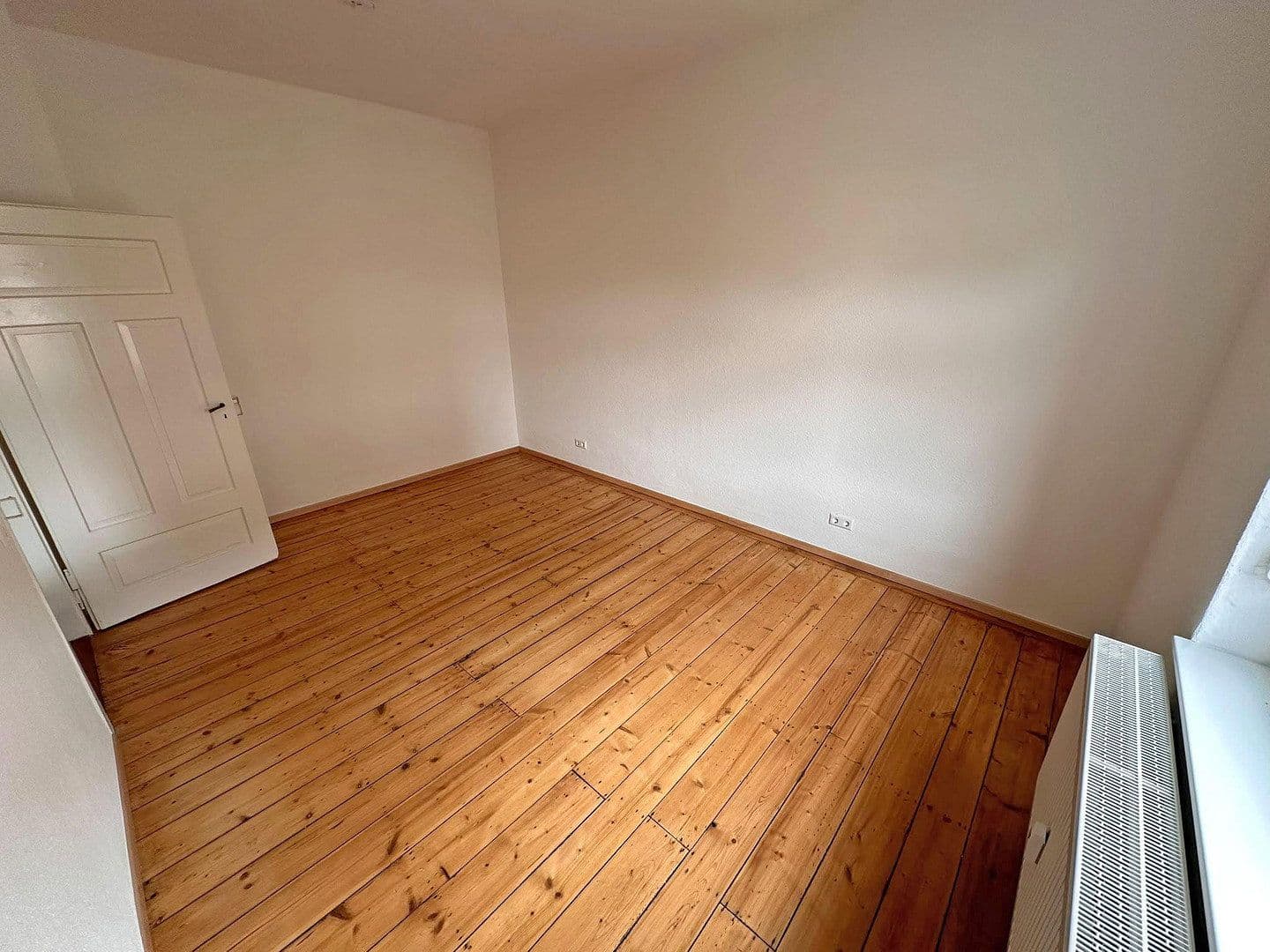 Pronájem bytu 2+1 48 m², Rüppurrer Str. 20b, Karlsruhe, Bádensko-Württembersko Pronájem bytu 2+1 48 m², Rüppurrer Str. 20b, Karlsruhe, Bádensko-Württembersko