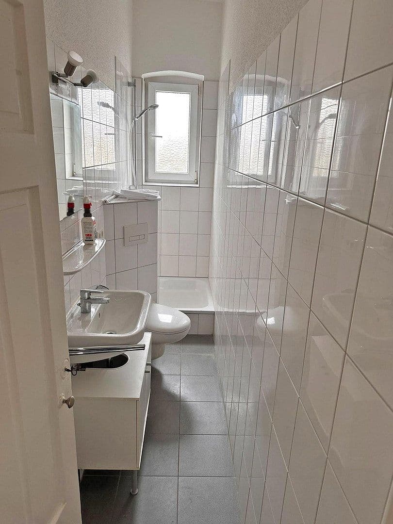 Pronájem bytu 2+1 48 m², Rüppurrer Str. 20b, Karlsruhe, Bádensko-Württembersko Pronájem bytu 2+1 48 m², Rüppurrer Str. 20b, Karlsruhe, Bádensko-Württembersko