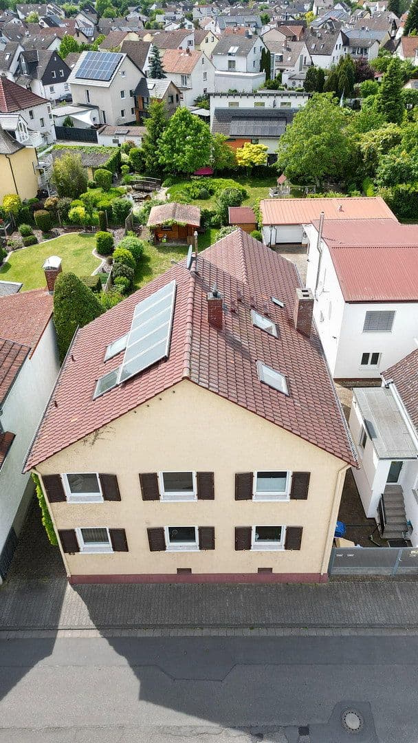 Prodej domu 216 m², pozemek 530 m², Weiterstadt, Hessen Prodej domu 216 m², pozemek 530 m², Weiterstadt, Hessen