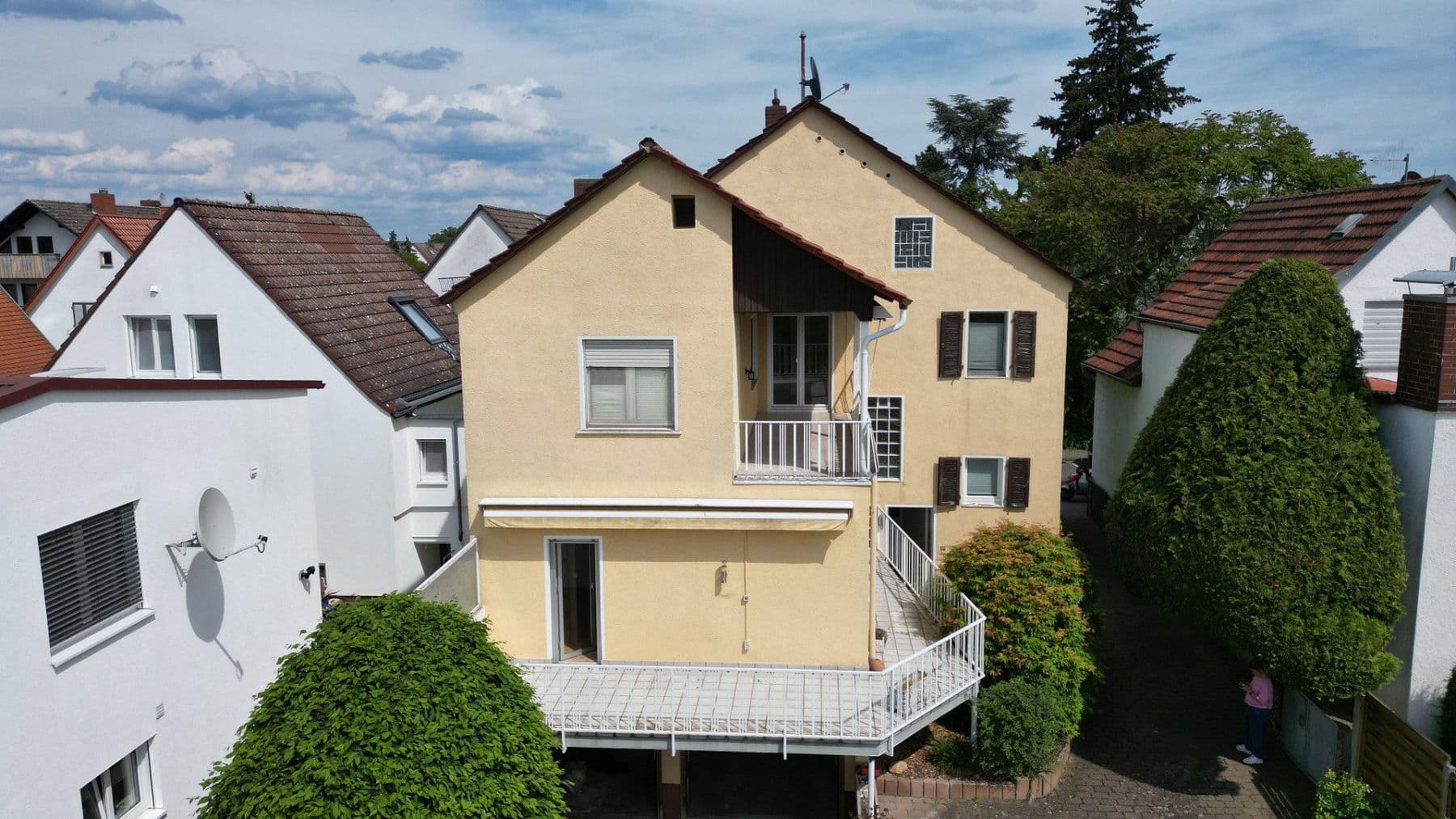 Prodej domu 216 m², pozemek 530 m², Weiterstadt, Hessen Prodej domu 216 m², pozemek 530 m², Weiterstadt, Hessen