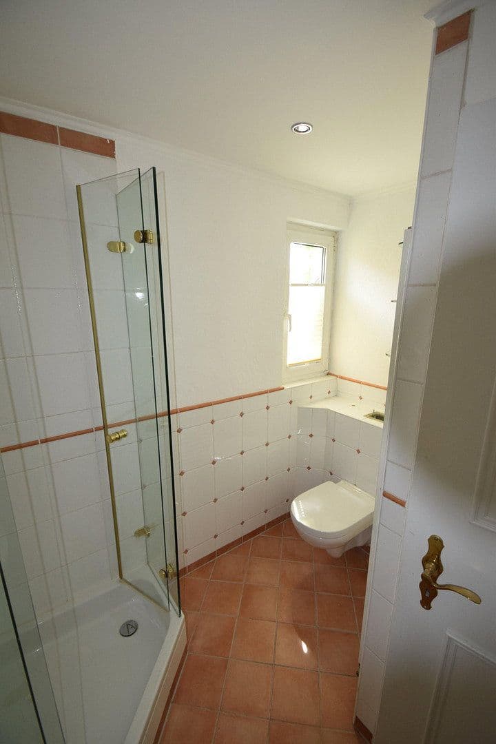 Prodej domu 216 m², pozemek 530 m², Weiterstadt, Hessen Prodej domu 216 m², pozemek 530 m², Weiterstadt, Hessen