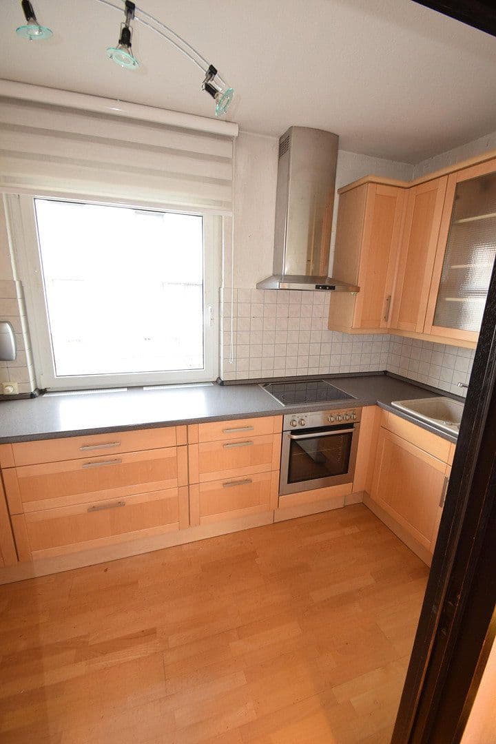 Prodej domu 216 m², pozemek 530 m², Weiterstadt, Hessen Prodej domu 216 m², pozemek 530 m², Weiterstadt, Hessen