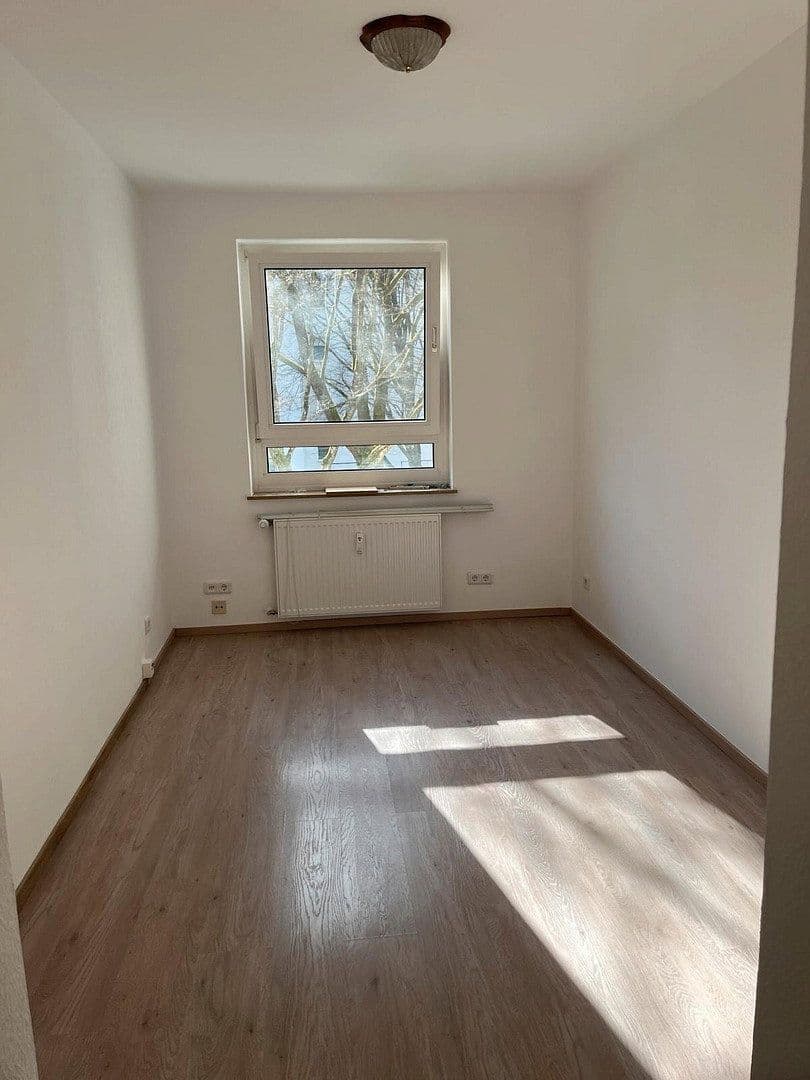 Prodej bytu 3+1 69 m², Heuchelheimer Straße 168, Bad Homburg vor der Höhe, Hessen Prodej bytu 3+1 69 m², Heuchelheimer Straße 168, Bad Homburg vor der Höhe, Hessen