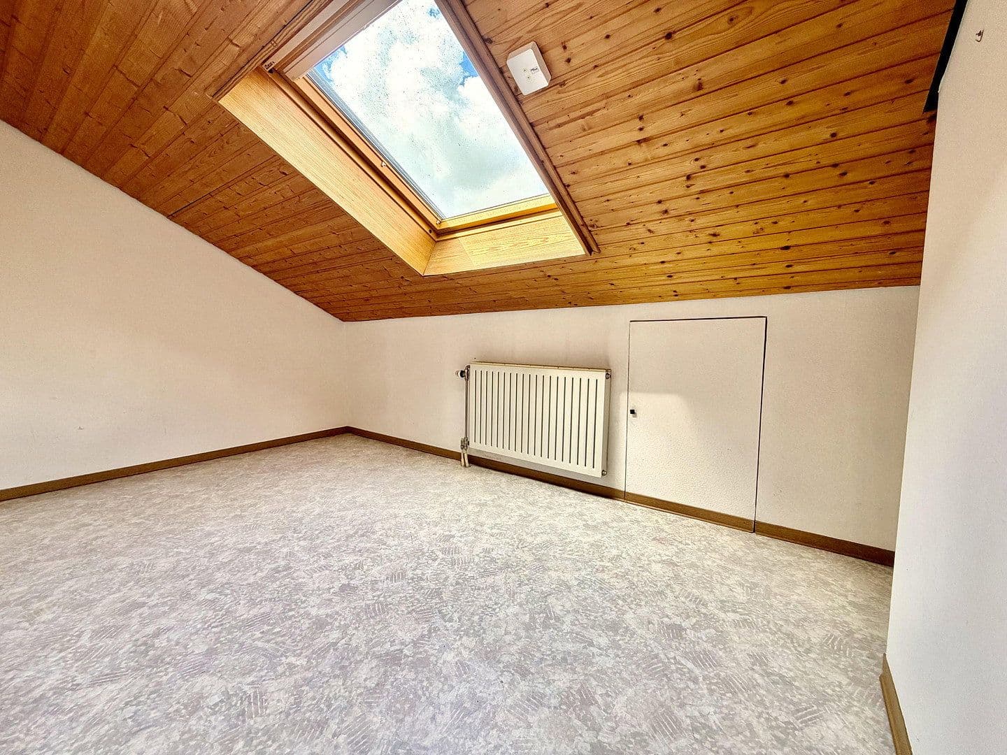 Prodej domu 137 m², pozemek 379 m², Erkelenz, Severní Porýní-Vestfálsko Prodej domu 137 m², pozemek 379 m², Erkelenz, Severní Porýní-Vestfálsko