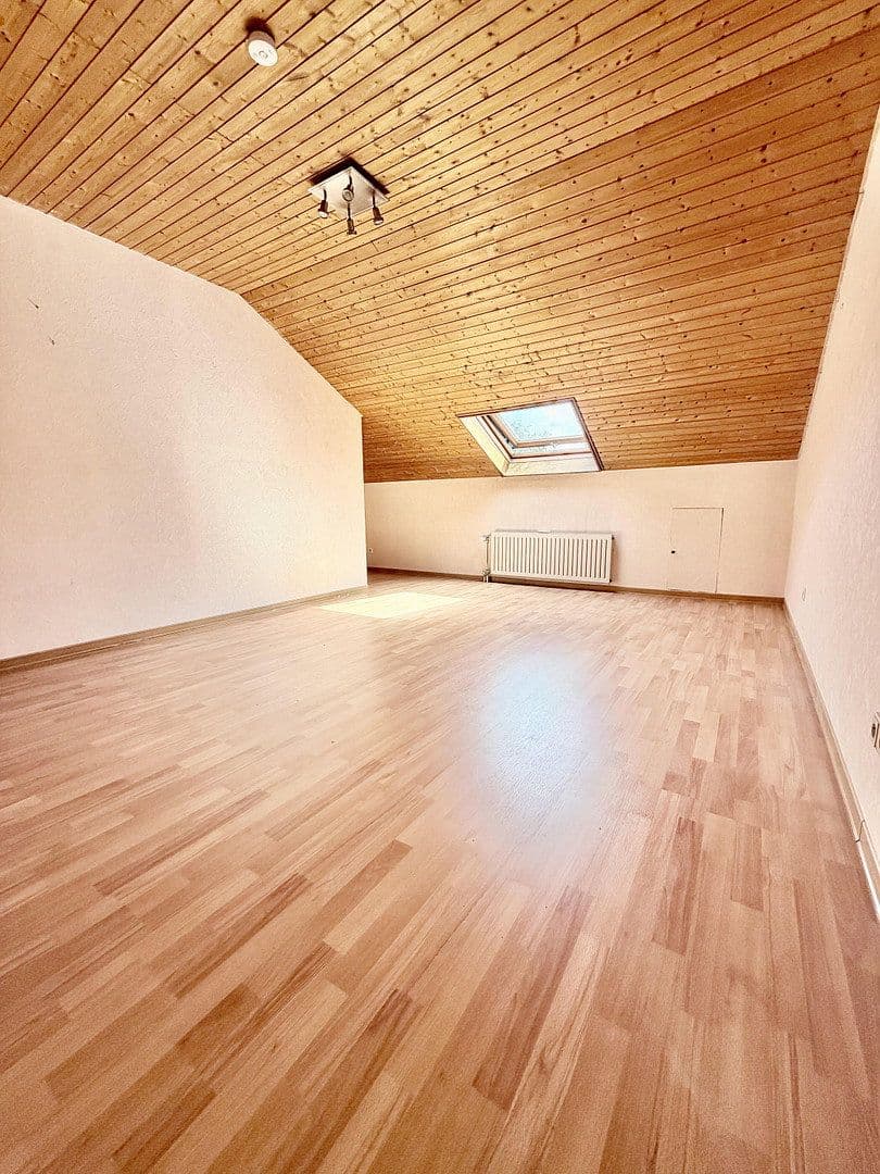 Prodej domu 137 m², pozemek 379 m², Erkelenz, Severní Porýní-Vestfálsko Prodej domu 137 m², pozemek 379 m², Erkelenz, Severní Porýní-Vestfálsko