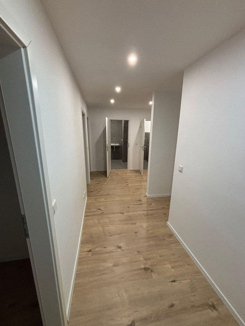 Pronájem bytu 3+1 80 m², Hagenerstr. 47, Gevelsberg, Severní Porýní-Vestfálsko Pronájem bytu 3+1 80 m², Hagenerstr. 47, Gevelsberg, Severní Porýní-Vestfálsko