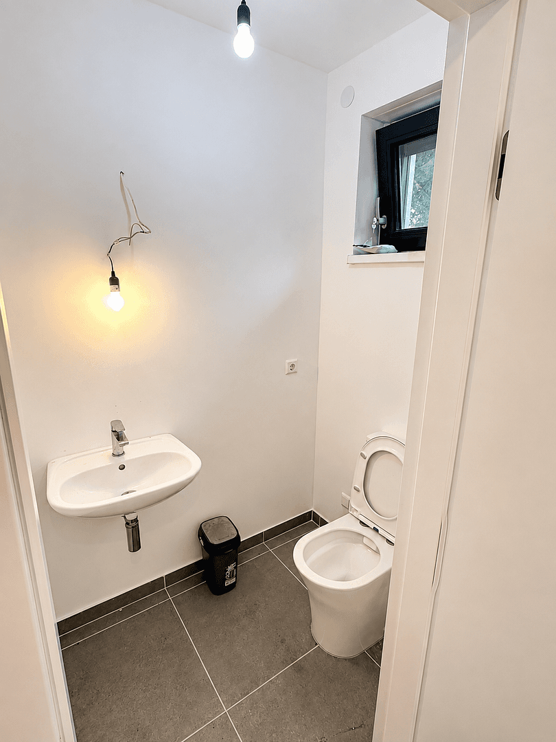 Prodej domu 122 m², pozemek 197 m², Odernheimer Straße 94 B, Berlin, Berlín Prodej domu 122 m², pozemek 197 m², Odernheimer Straße 94 B, Berlin, Berlín