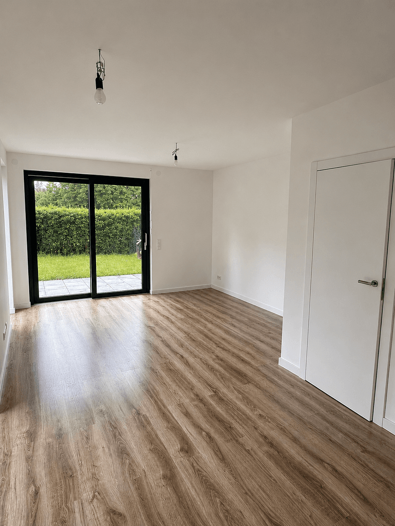 Prodej domu 122 m², pozemek 197 m², Odernheimer Straße 94 B, Berlin, Berlín Prodej domu 122 m², pozemek 197 m², Odernheimer Straße 94 B, Berlin, Berlín