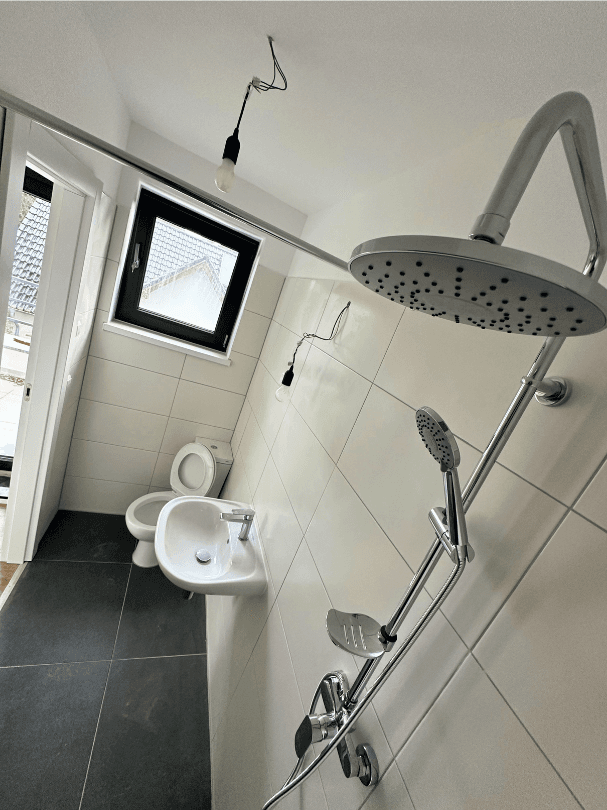 Prodej domu 122 m², pozemek 197 m², Odernheimer Straße 94 B, Berlin, Berlín Prodej domu 122 m², pozemek 197 m², Odernheimer Straße 94 B, Berlin, Berlín