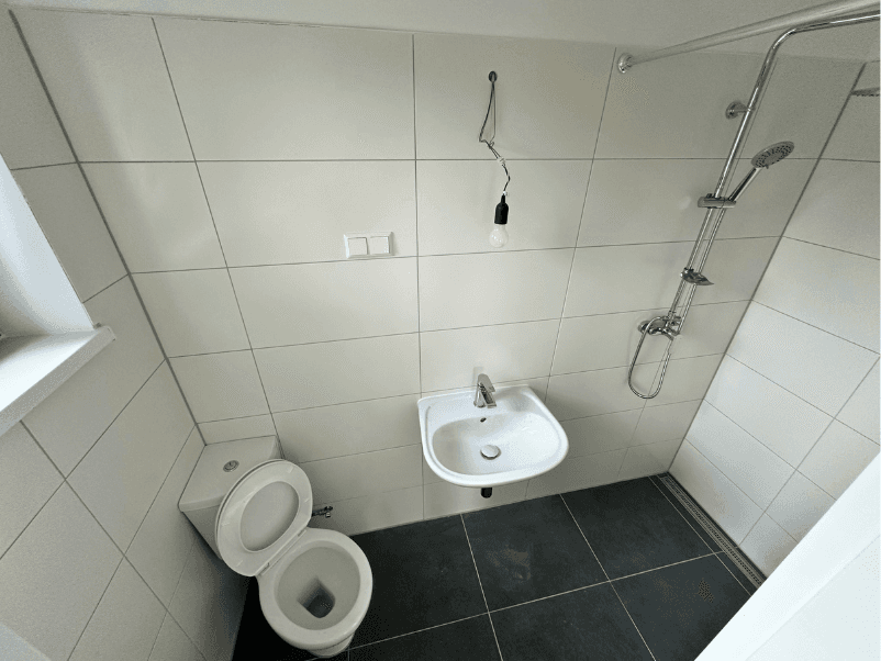 Prodej domu 122 m², pozemek 197 m², Odernheimer Straße 94 B, Berlin, Berlín Prodej domu 122 m², pozemek 197 m², Odernheimer Straße 94 B, Berlin, Berlín
