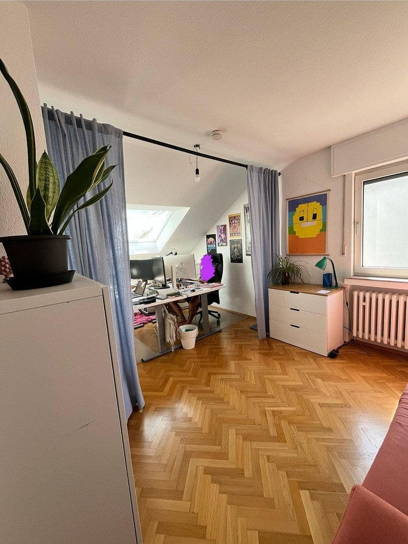Pronájem bytu 3+1 70 m², Kapellenhofweg 1, Köln, Severní Porýní-Vestfálsko Pronájem bytu 3+1 70 m², Kapellenhofweg 1, Köln, Severní Porýní-Vestfálsko
