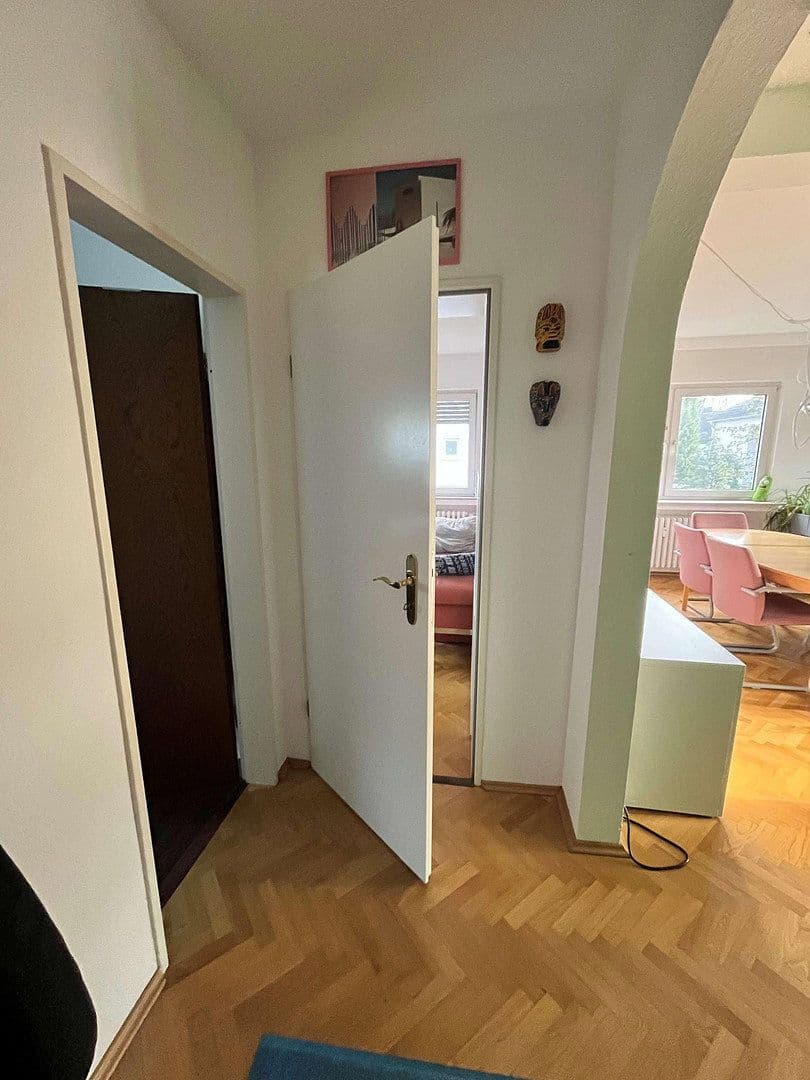 Pronájem bytu 3+1 70 m², Kapellenhofweg 1, Köln, Severní Porýní-Vestfálsko Pronájem bytu 3+1 70 m², Kapellenhofweg 1, Köln, Severní Porýní-Vestfálsko