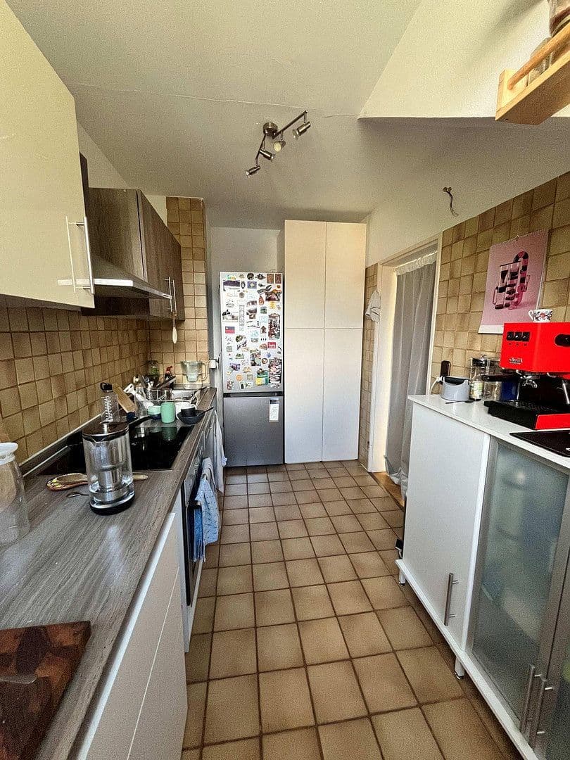 Pronájem bytu 3+1 70 m², Kapellenhofweg 1, Köln, Severní Porýní-Vestfálsko Pronájem bytu 3+1 70 m², Kapellenhofweg 1, Köln, Severní Porýní-Vestfálsko
