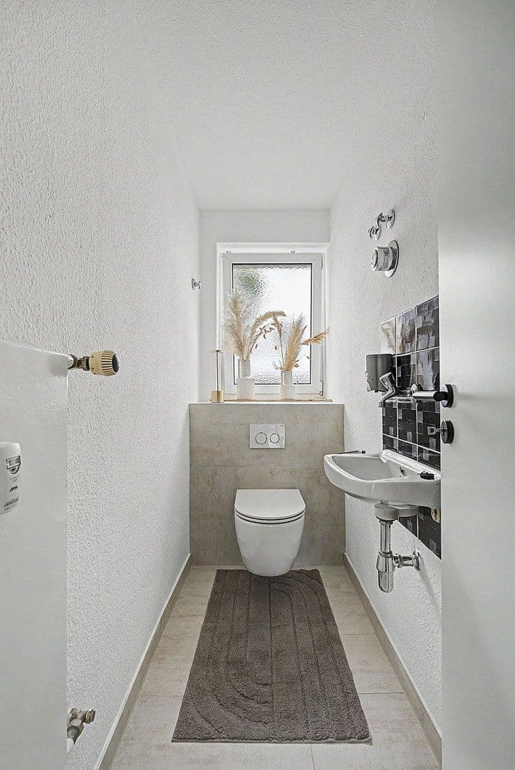Prodej bytu 3+1 74 m², Wilhelm-Geyer-Weg 28, Ulm, Bádensko-Württembersko Prodej bytu 3+1 74 m², Wilhelm-Geyer-Weg 28, Ulm, Bádensko-Württembersko