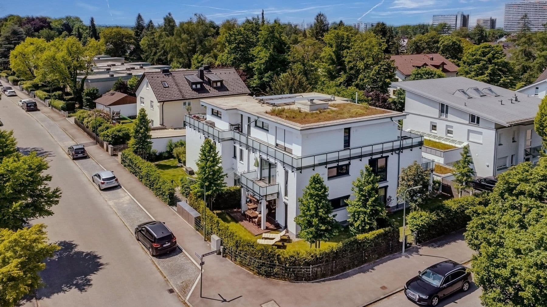 Pronájem bytu 1+1 42 m², Uhdestraße 14d, München, Bavorsko Pronájem bytu 1+1 42 m², Uhdestraße 14d, München, Bavorsko
