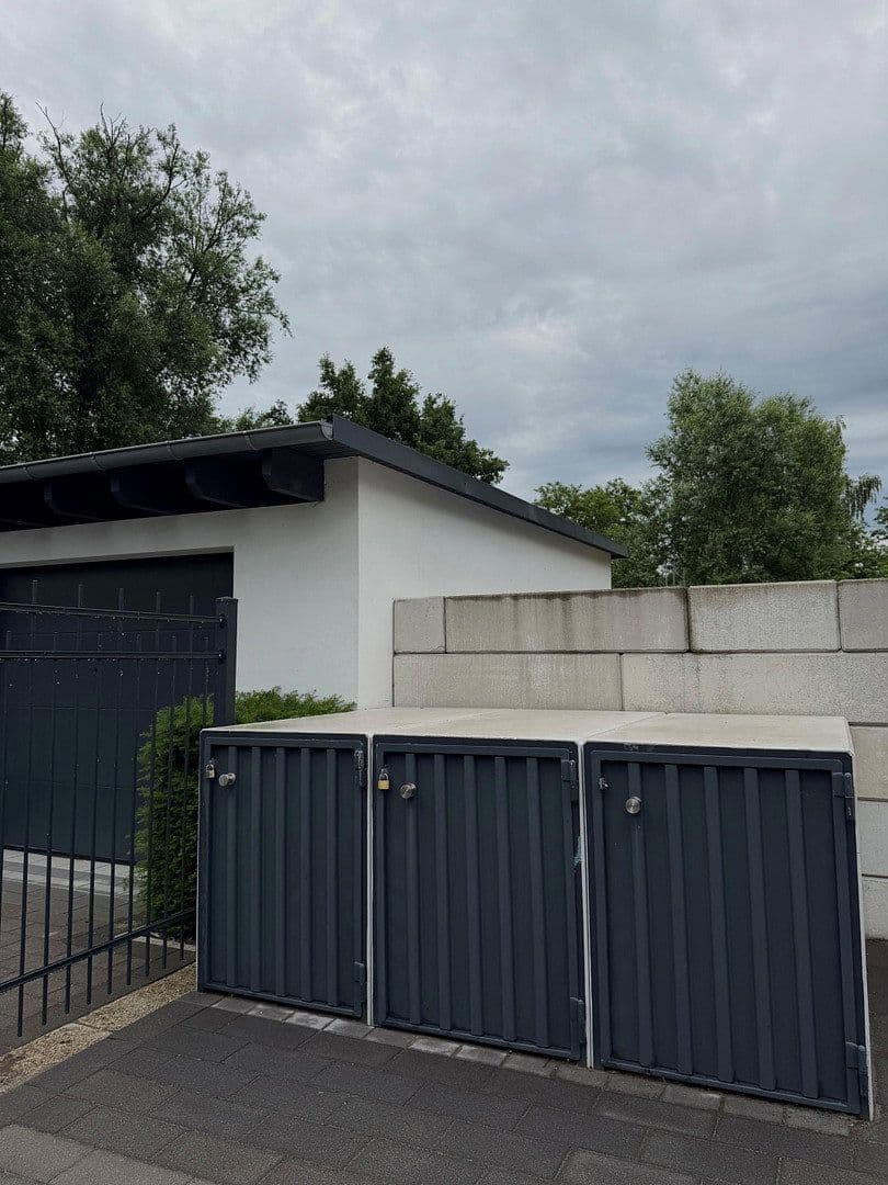 Pronájem bytu 4+1 105 m², Treppendorfer Str. 47, Lubín, Braniborsko Pronájem bytu 4+1 105 m², Treppendorfer Str. 47, Lubín, Braniborsko