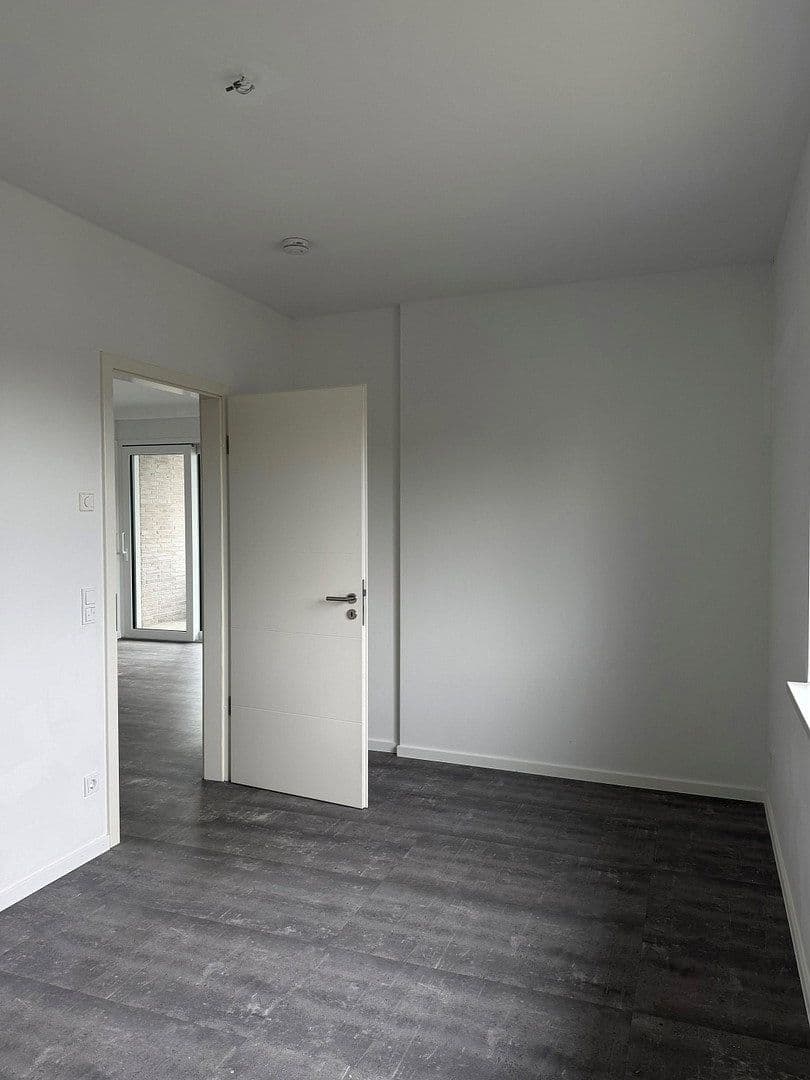 Pronájem bytu 4+1 105 m², Treppendorfer Str. 47, Lubín, Braniborsko Pronájem bytu 4+1 105 m², Treppendorfer Str. 47, Lubín, Braniborsko