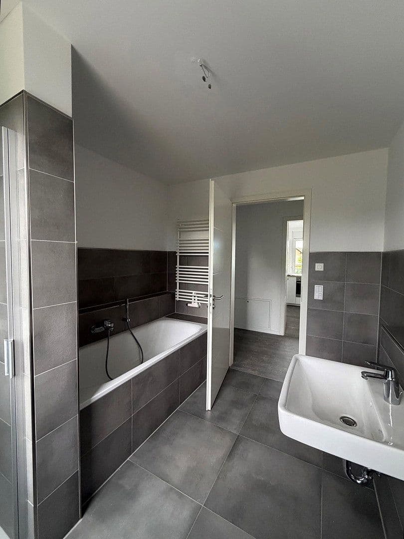 Pronájem bytu 4+1 105 m², Treppendorfer Str. 47, Lubín, Braniborsko Pronájem bytu 4+1 105 m², Treppendorfer Str. 47, Lubín, Braniborsko
