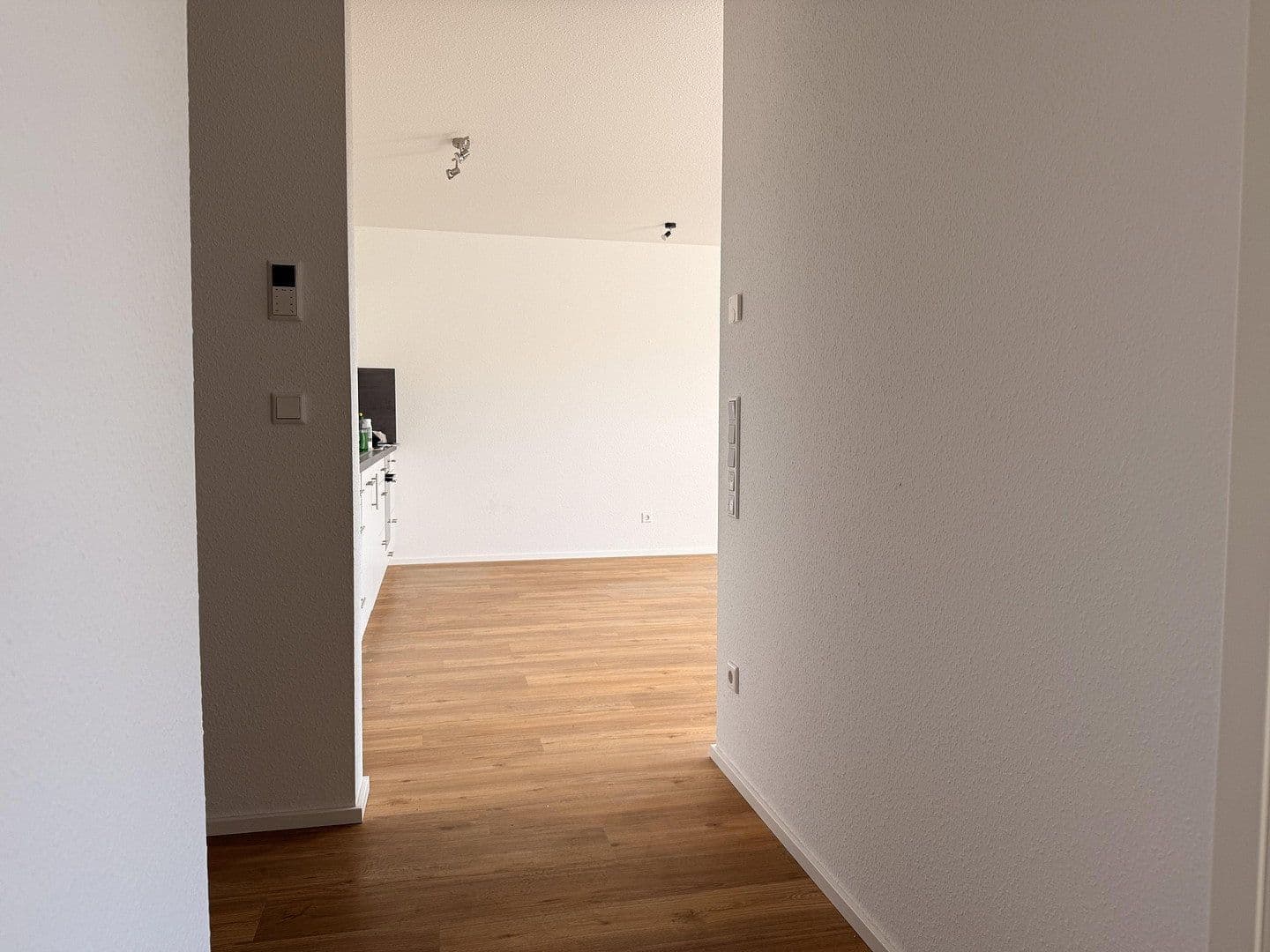 Pronájem bytu 2+1 61 m², Rathausstr. 1, Wellendingen, Bádensko-Württembersko Pronájem bytu 2+1 61 m², Rathausstr. 1, Wellendingen, Bádensko-Württembersko