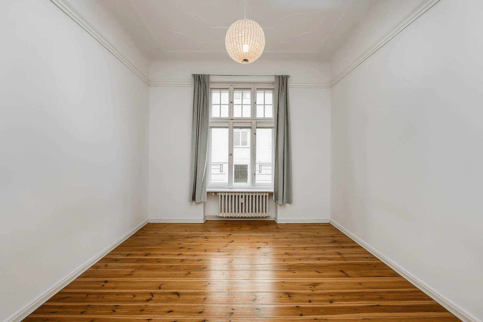 Prodej bytu 3+1 112 m², Berlin, Berlín Prodej bytu 3+1 112 m², Berlin, Berlín