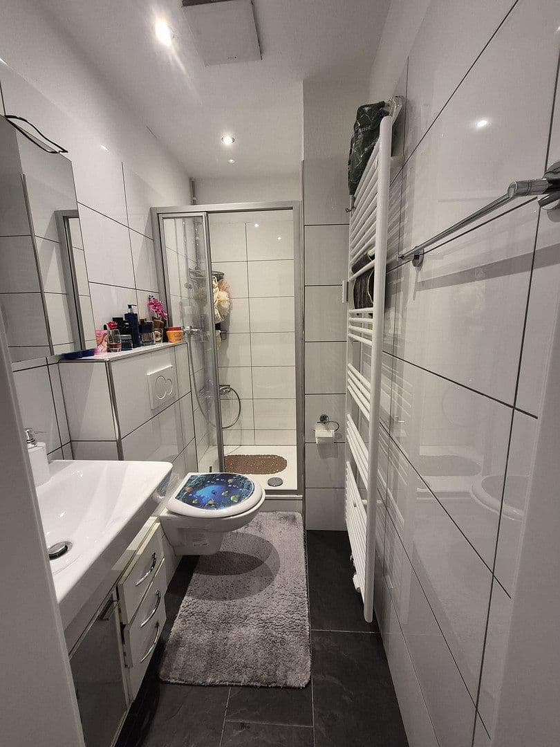Pronájem bytu 4+kk 86 m², Neumeyerstr. 5, Remscheid, Severní Porýní-Vestfálsko Pronájem bytu 4+kk 86 m², Neumeyerstr. 5, Remscheid, Severní Porýní-Vestfálsko