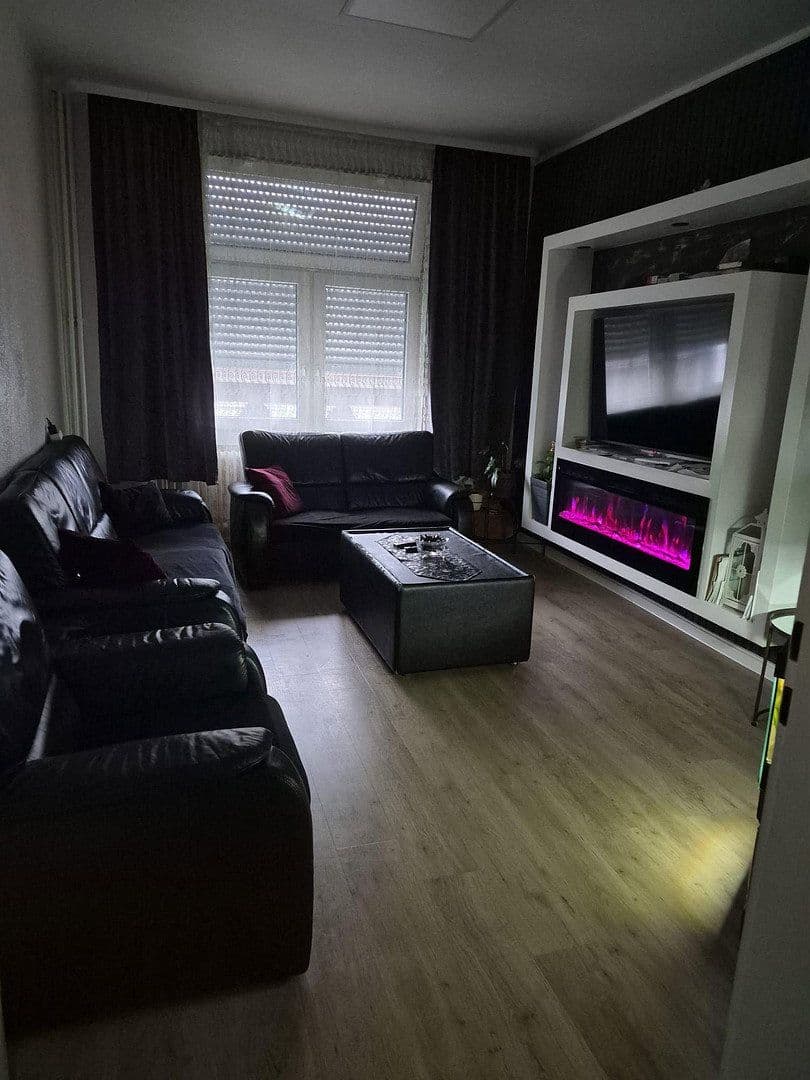 Pronájem bytu 4+kk 86 m², Neumeyerstr. 5, Remscheid, Severní Porýní-Vestfálsko Pronájem bytu 4+kk 86 m², Neumeyerstr. 5, Remscheid, Severní Porýní-Vestfálsko
