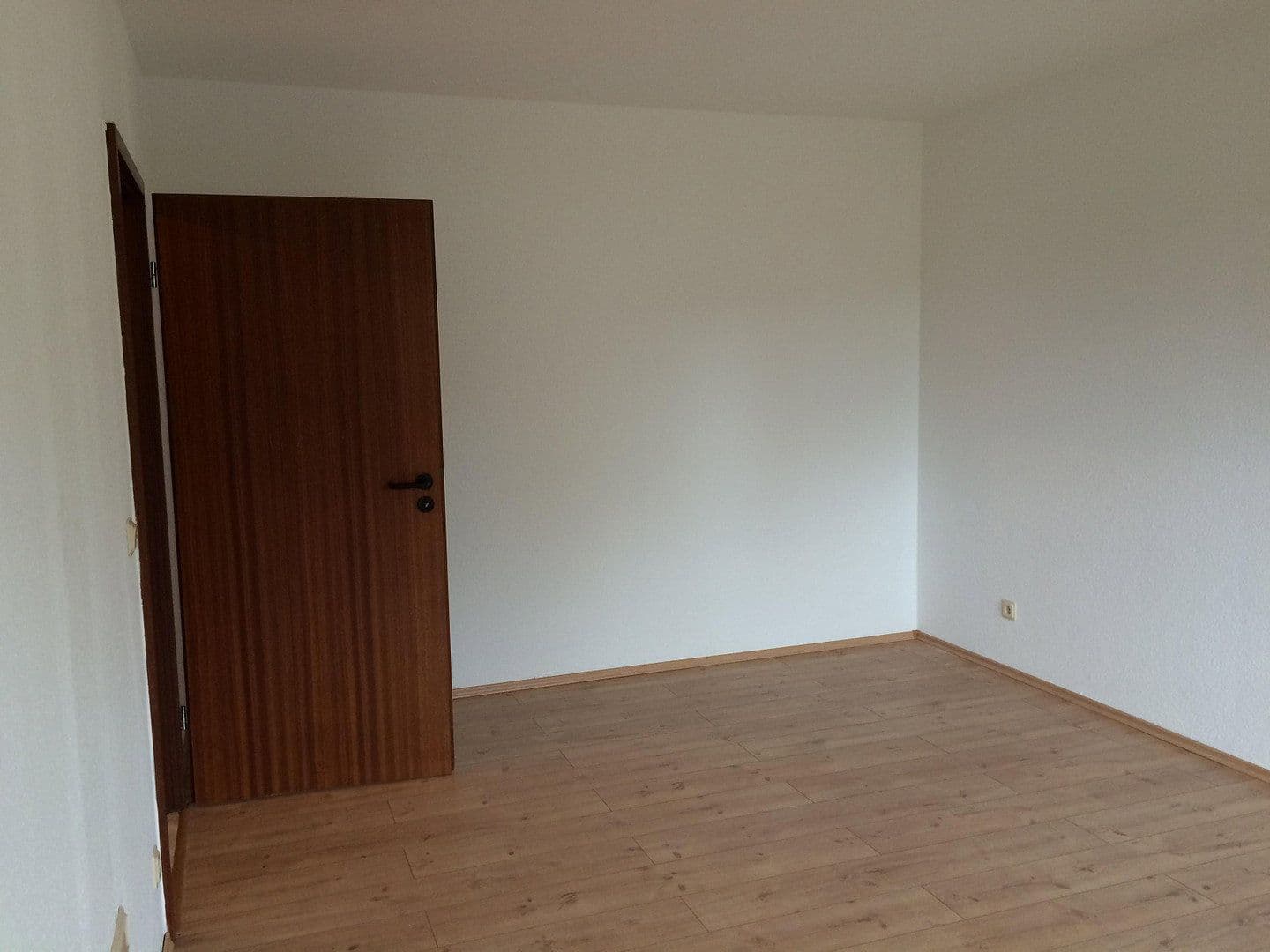 Pronájem bytu 1+1 31 m², Humperdinckstraße 23-27, Bad Kreuznach, Porýní-Falc Pronájem bytu 1+1 31 m², Humperdinckstraße 23-27, Bad Kreuznach, Porýní-Falc