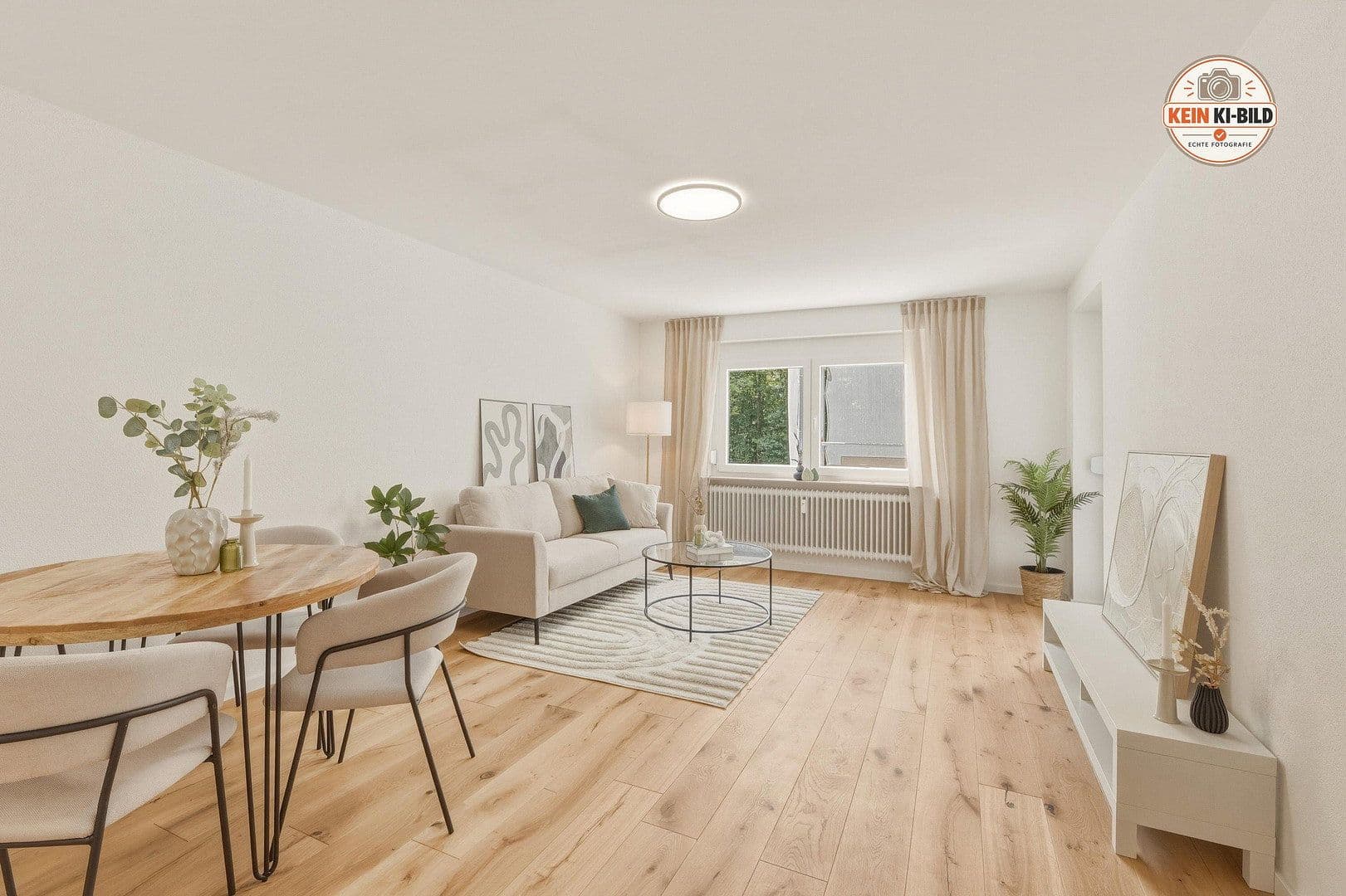 Prodej bytu 2+1 60 m², Rangenbergerstraße 20, Reutlingen, Bádensko-Württembersko Prodej bytu 2+1 60 m², Rangenbergerstraße 20, Reutlingen, Bádensko-Württembersko