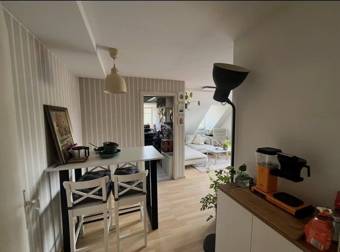 Prodej bytu 3+1 67 m², Wehlener Str. 26, Dresden-Blasewitz, Sasko Prodej bytu 3+1 67 m², Wehlener Str. 26, Dresden-Blasewitz, Sasko