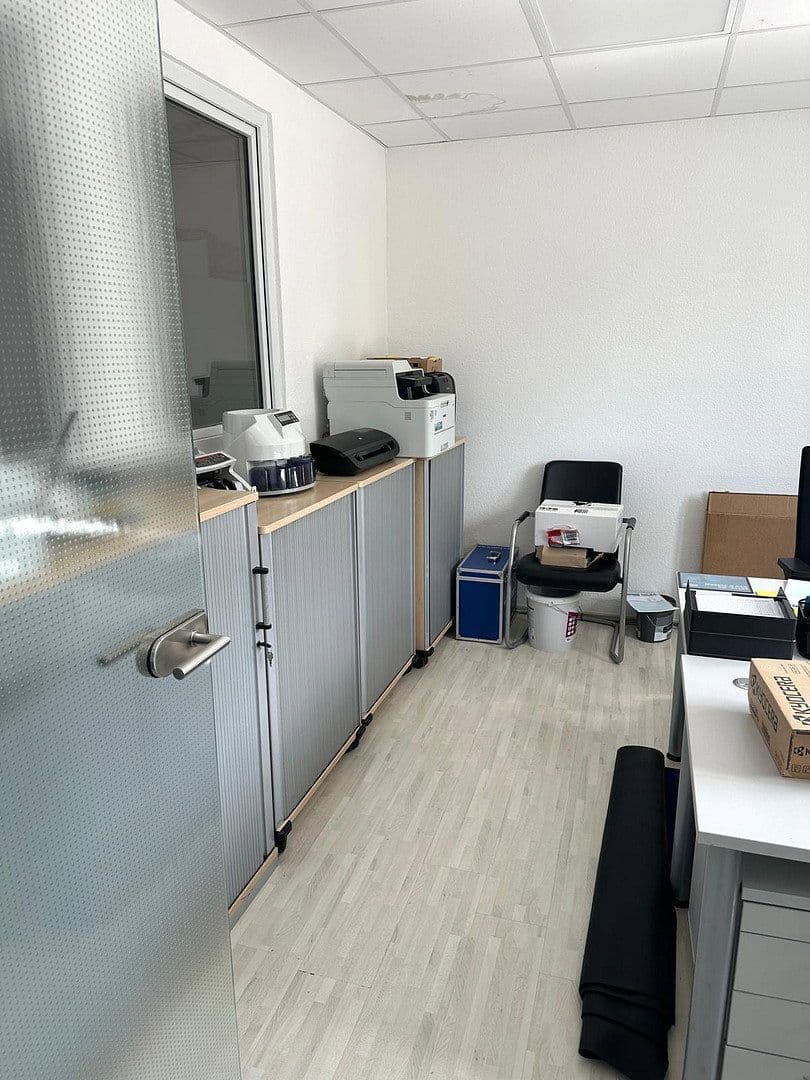 Prodej nebytového prostoru 3.166 m², Detmold, Severní Porýní-Vestfálsko Prodej nebytového prostoru 3.166 m², Detmold, Severní Porýní-Vestfálsko