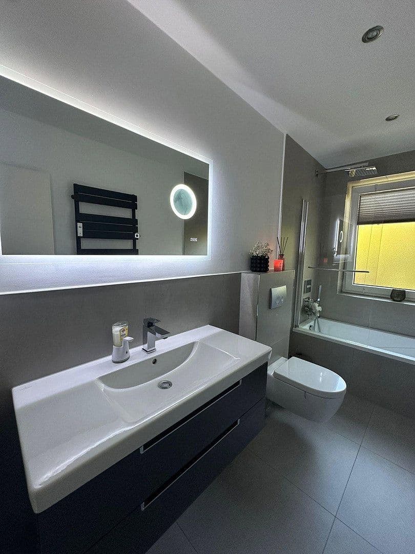 Prodej bytu 4+1 85 m², Wülferoder straße 18, Hannover, Dolní Sasko Prodej bytu 4+1 85 m², Wülferoder straße 18, Hannover, Dolní Sasko