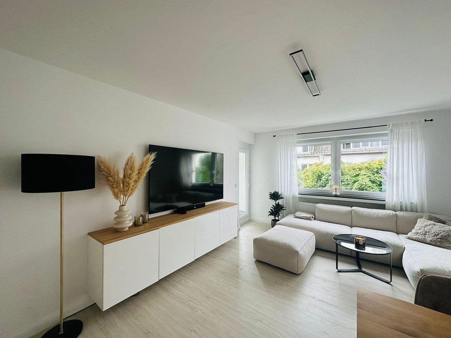 Prodej bytu 4+1 85 m², Wülferoder straße 18, Hannover, Dolní Sasko Prodej bytu 4+1 85 m², Wülferoder straße 18, Hannover, Dolní Sasko
