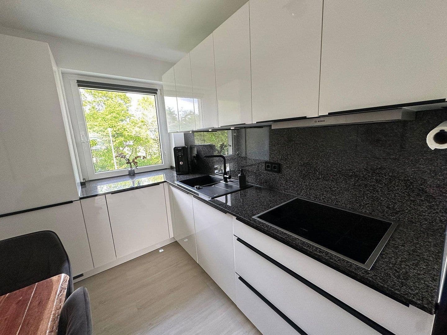 Prodej bytu 4+1 85 m², Wülferoder straße 18, Hannover, Dolní Sasko Prodej bytu 4+1 85 m², Wülferoder straße 18, Hannover, Dolní Sasko