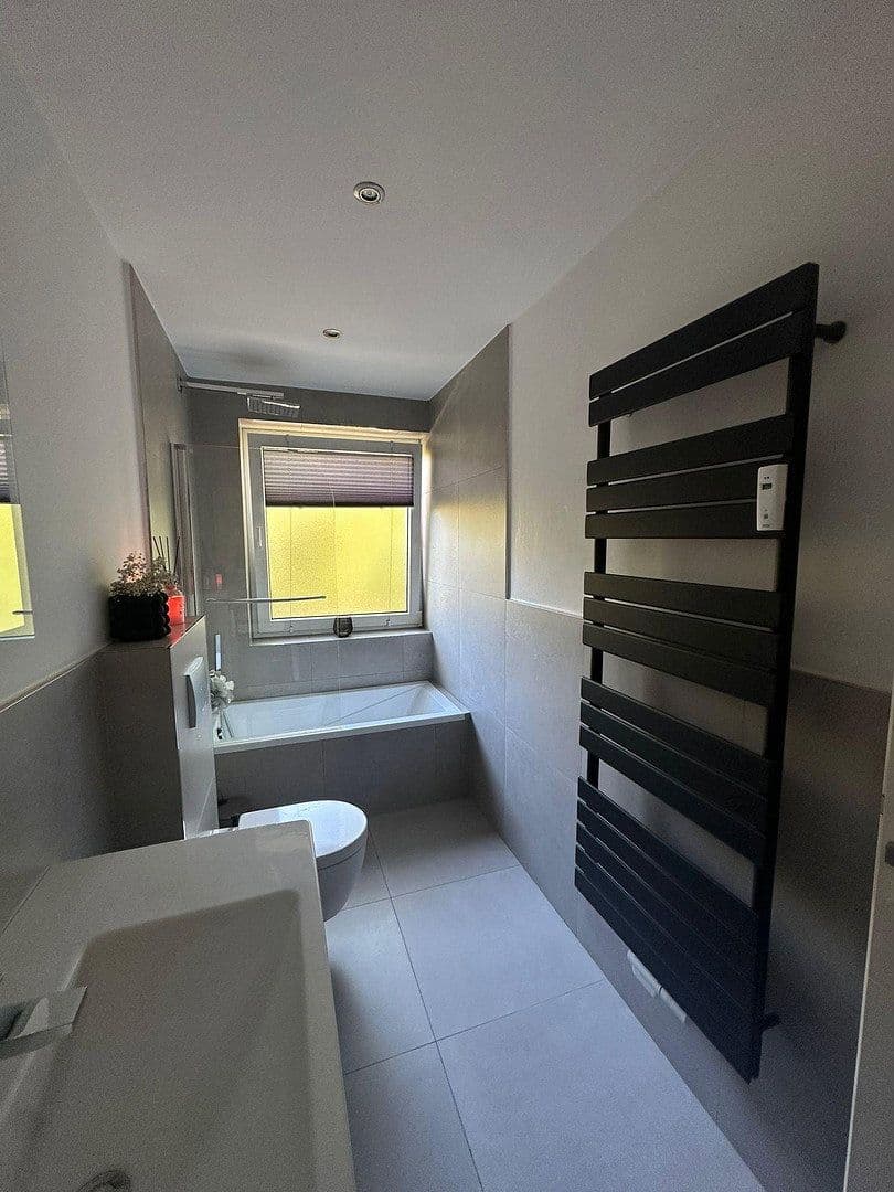 Prodej bytu 4+1 85 m², Wülferoder straße 18, Hannover, Dolní Sasko Prodej bytu 4+1 85 m², Wülferoder straße 18, Hannover, Dolní Sasko