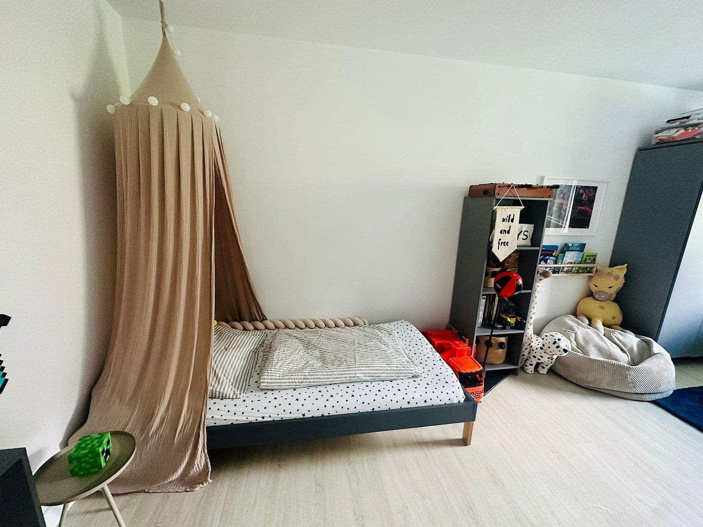 Prodej bytu 4+1 85 m², Wülferoder straße 18, Hannover, Dolní Sasko Prodej bytu 4+1 85 m², Wülferoder straße 18, Hannover, Dolní Sasko