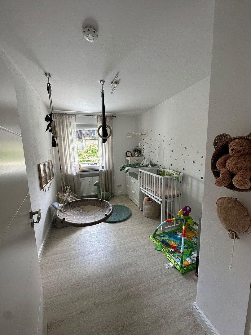 Prodej bytu 4+1 85 m², Wülferoder straße 18, Hannover, Dolní Sasko Prodej bytu 4+1 85 m², Wülferoder straße 18, Hannover, Dolní Sasko
