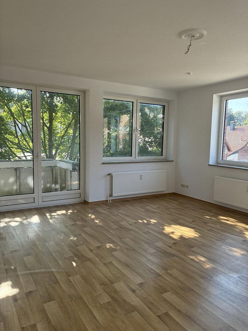 Pronájem bytu 3+1 76 m², Klenower Str. 57, Ludwigslust, Mecklenburg-Vorpommern Pronájem bytu 3+1 76 m², Klenower Str. 57, Ludwigslust, Mecklenburg-Vorpommern