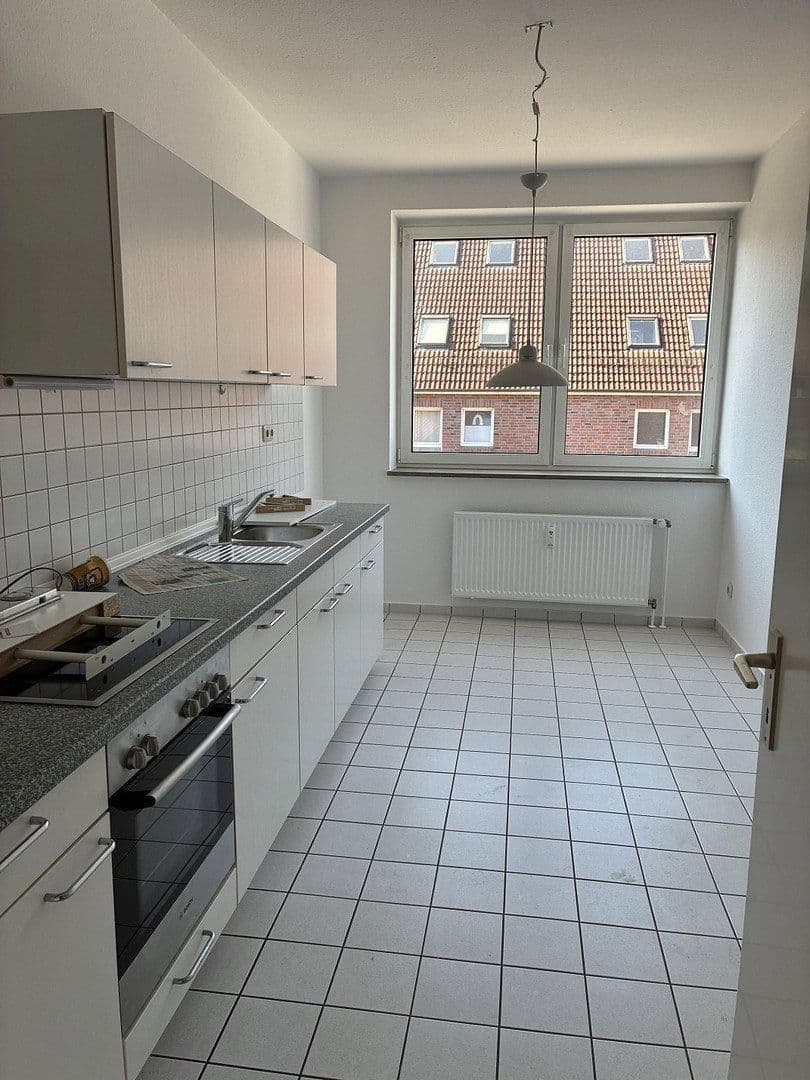 Pronájem bytu 3+1 76 m², Klenower Str. 57, Ludwigslust, Mecklenburg-Vorpommern Pronájem bytu 3+1 76 m², Klenower Str. 57, Ludwigslust, Mecklenburg-Vorpommern