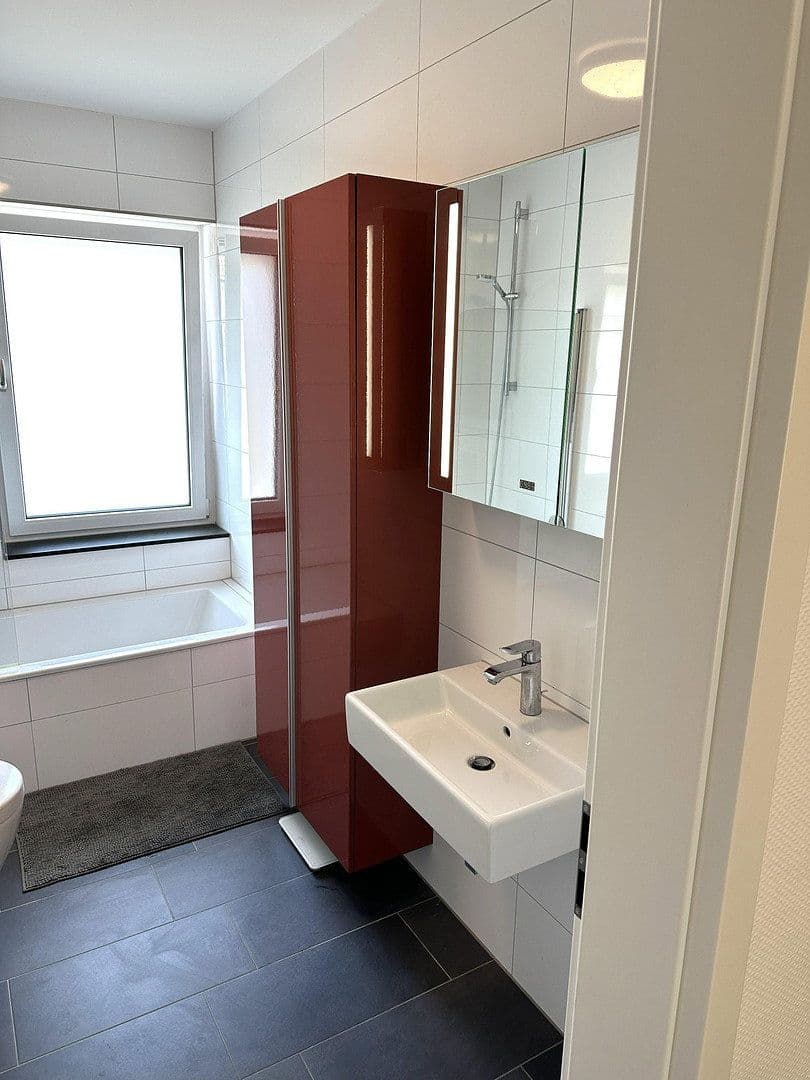 Prodej domu 308 m², pozemek 661 m², Essen, Severní Porýní-Vestfálsko Prodej domu 308 m², pozemek 661 m², Essen, Severní Porýní-Vestfálsko