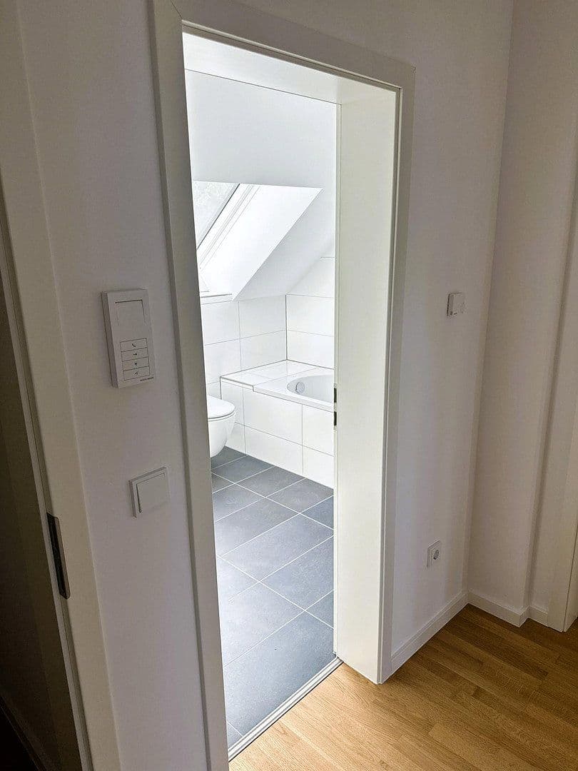 Prodej domu 308 m², pozemek 661 m², Essen, Severní Porýní-Vestfálsko Prodej domu 308 m², pozemek 661 m², Essen, Severní Porýní-Vestfálsko